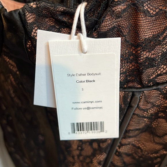 Lace black cami bodysuit - Picture 4 of 4